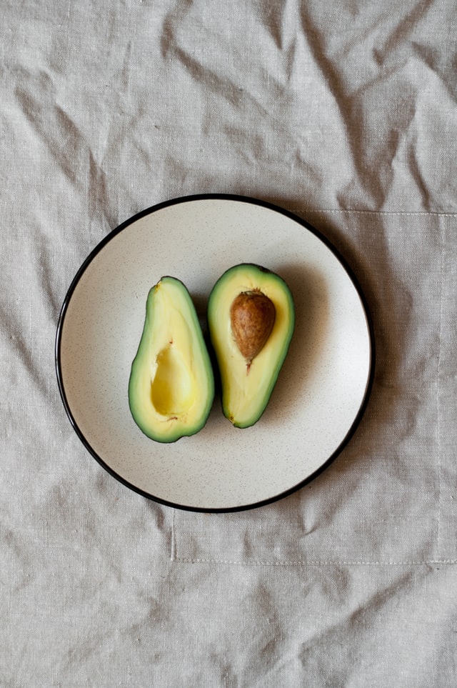 avocado and its seeds